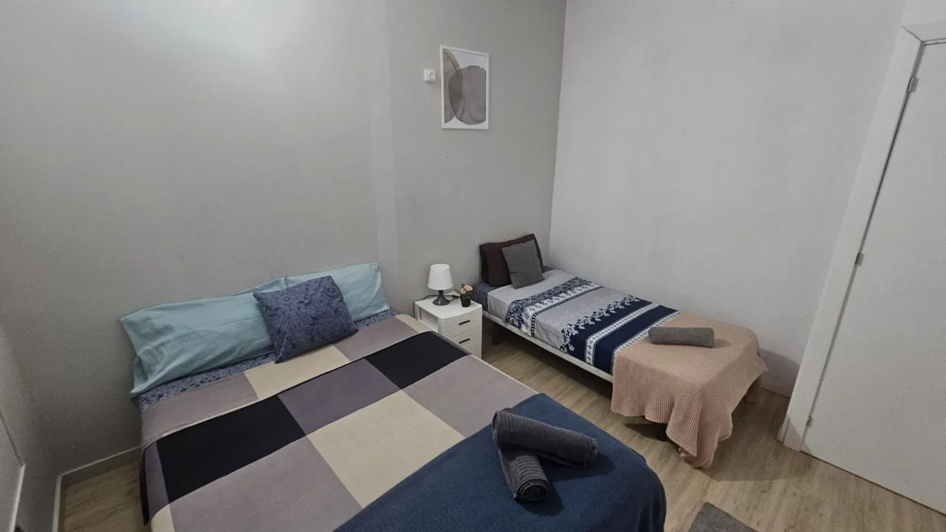 Ccozy Gignes House Apartment Barcelona Spain